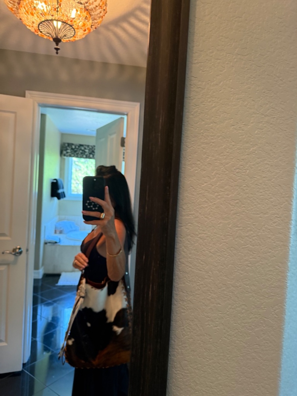 Beautiful Cowhide shoulder bag - Picture 6 of 6